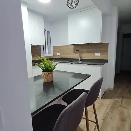 Triana Jacinto Apartmento